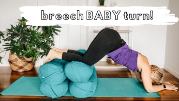 How to turn a breech baby / yoga for a breech baby