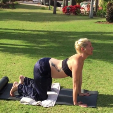 Pregnancy Yoga - The Best Position for Giving Birth