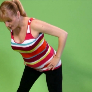 Prenatal Yoga: The Extended Side Angle Pose (Utthita Parsvakonasana)