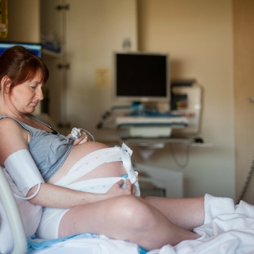 Ways to Start Labor Naturally and Avoid Artificial Induction