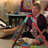 Smart Baby Tips: How to Stimulate a Newborn or Infant